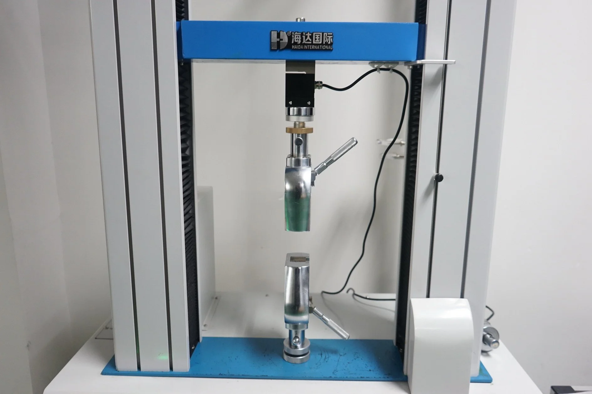 ASTM Universal Tensile Tester Haida - Gambar 2