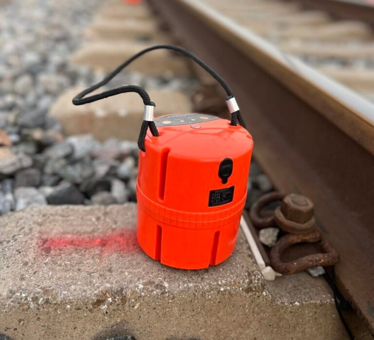 Alat Survei Mikrotremor Nirkabel Real-Time Rhino Geo S5
